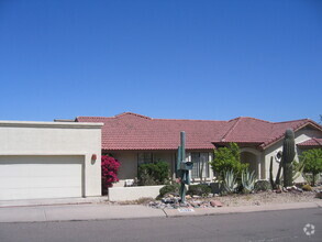 Building Photo - 15710 E Thistle Dr
