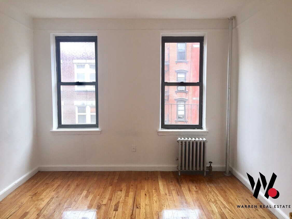 Primary Photo - ST MARKS PLACE