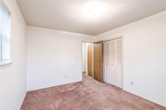 Foto del edificio - 2531 E Skelly Dr