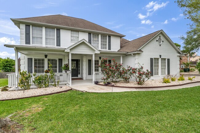 Foto del edificio - 5417 Blue Haven Dr