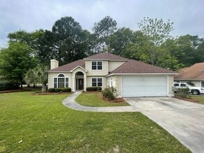 Building Photo - 1635 Pondside Dr