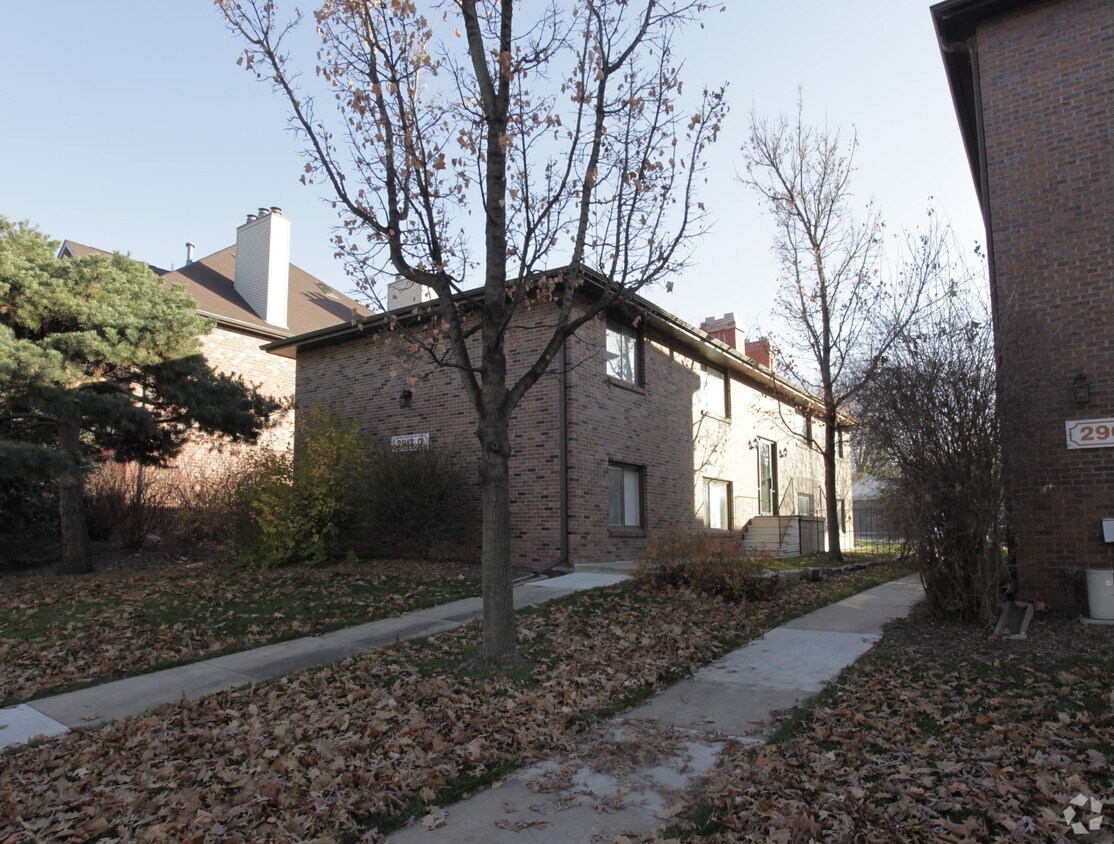 Foto principal - 2917 Q St