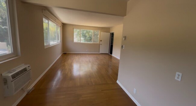 Foto del edificio - 712 N Vendome St