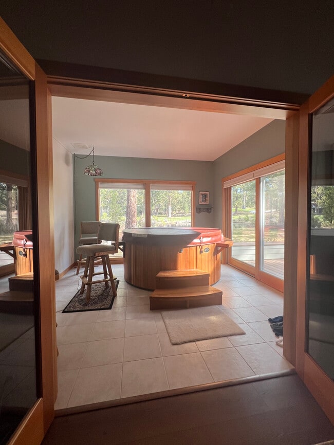 hot tub room off of master - 60709 Golf Village Loop