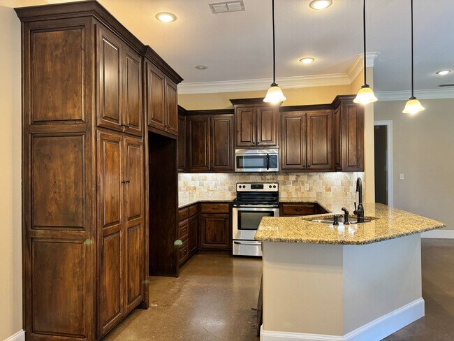 Foto del edificio - 7345 Flat Rock Ln