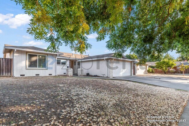 Foto del edificio - 1230 Becket Dr