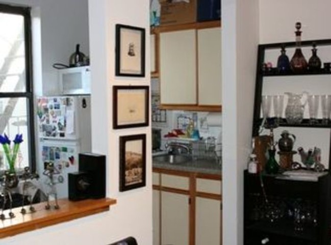 Foto del edificio - 178 E 7th St