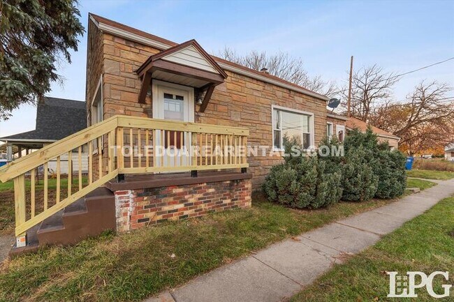Foto del edificio - 1100 Waverly Ave