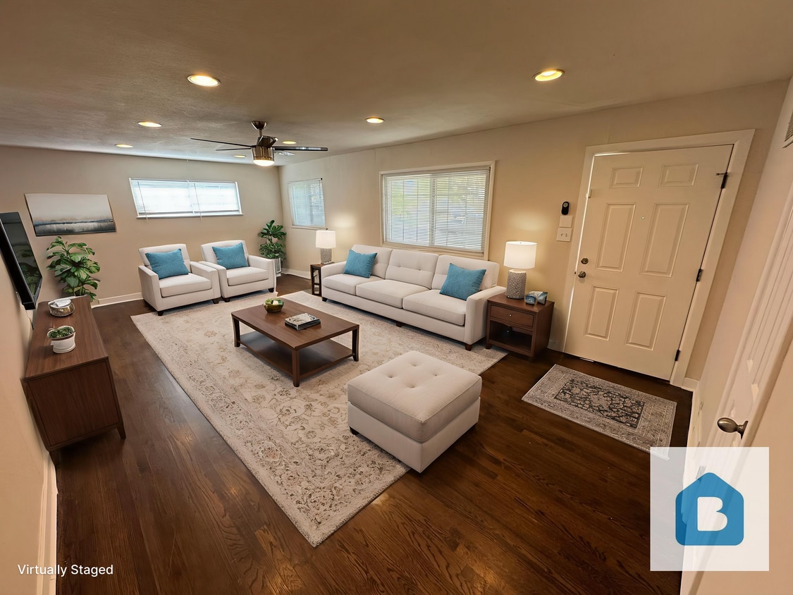 Primary Photo - 1186 Rosemary St