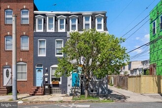Building Photo - 1102 Carroll St