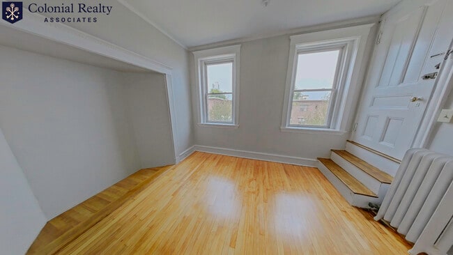 Building Photo - 330 St Paul St