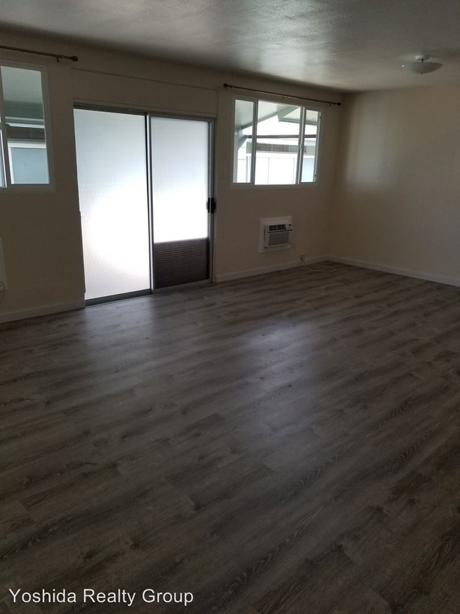 Building Photo - 597 Kaimana St