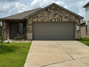 Building Photo - 2407 Poplar Copse Ct