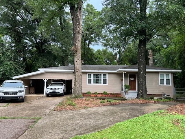 Primary Photo - 104 S Hilltop Dr