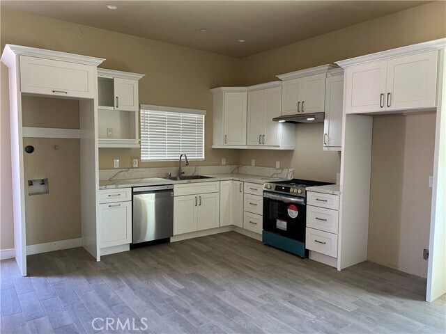 Foto del edificio - 4853 Grace Ave