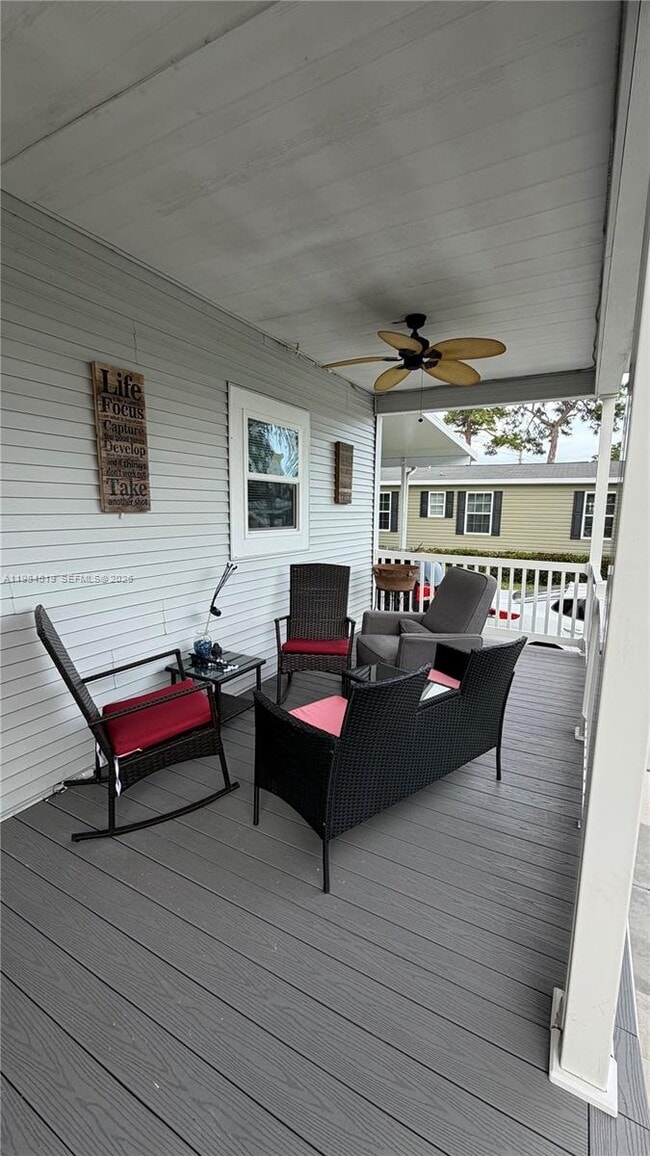 Building Photo - 4219 Royal Manor Blvd