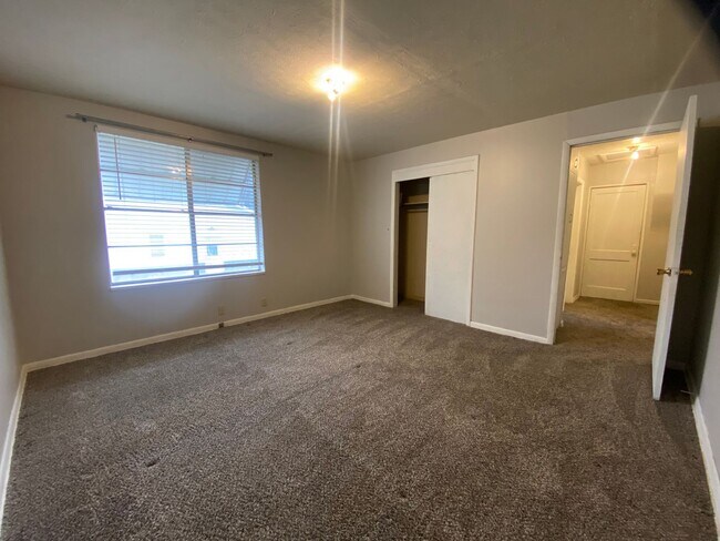 Foto del edificio - 2 bedroom 1 bathroom home in Shawnee