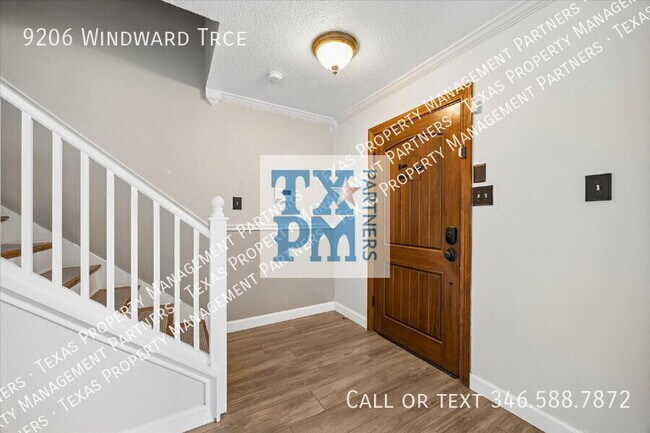 Foto del edificio - 9206 Windward Trce