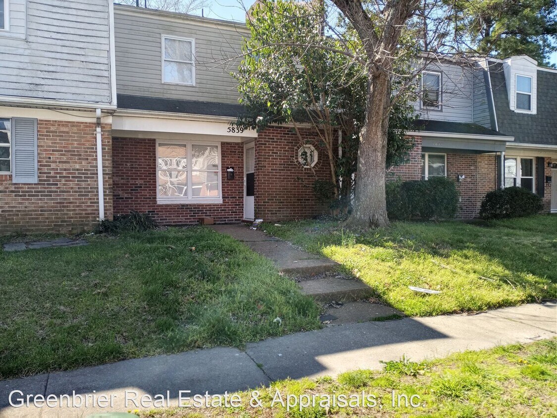 Primary Photo - 3 br, 1.5 bath House - 5839 E. Hastings Arch