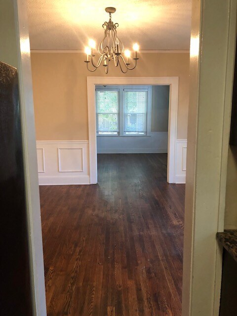 Photo - Move In Special -2 Bedroom 1.5 bathroom-We... Apartment