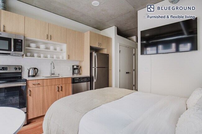 Foto del edificio - 624 Yale Ave N