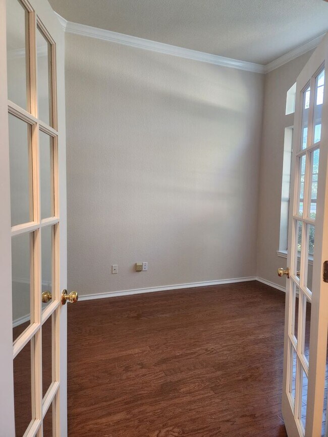 Foto del edificio - Spacious, Updated Single-Story Home in Avery Ranch — Pond & Park Views!