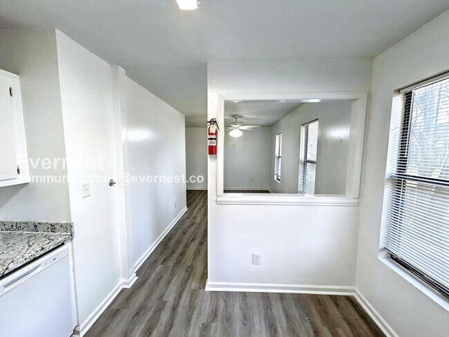 Foto del edificio - 437 Annie St