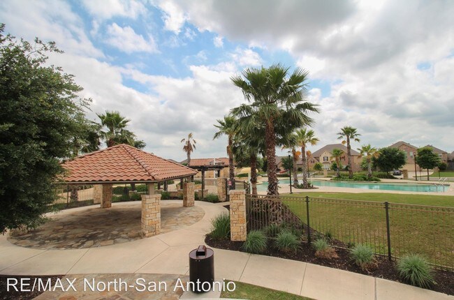 Building Photo - 3 br, 2.5 bath House - 8735 Finlandia Rock