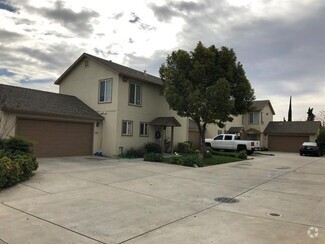 Building Photo - 2840 Stanislaus St