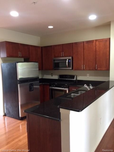 Foto del edificio - 366 Red Ryder Dr