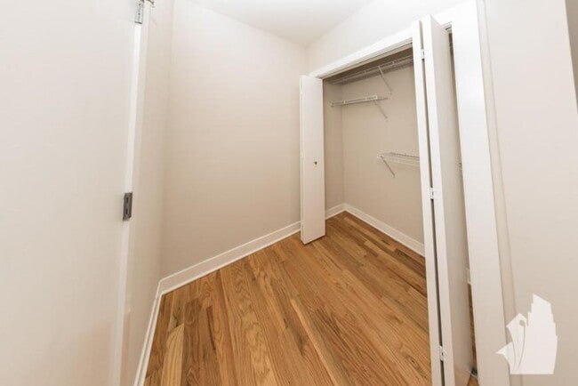 Building Photo - 1 bedroom in Chicago IL 60647