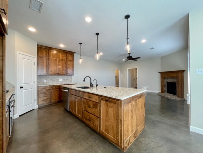 Building Photo - 1224 Milltown Rd