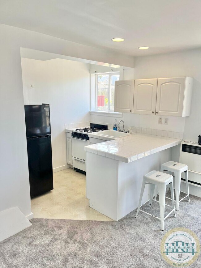 Foto del edificio - Charming Studio Nestled in the Heart of the Sunset District