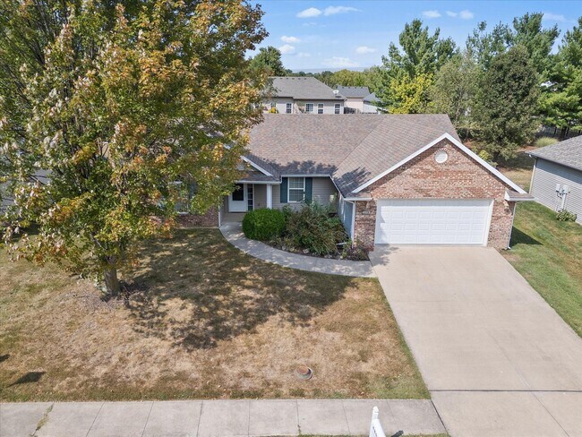 Foto del edificio - 4803 Shale Oaks Ave