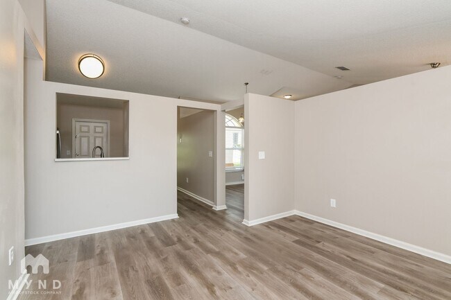 Foto del edificio - 2581 Sage Dr