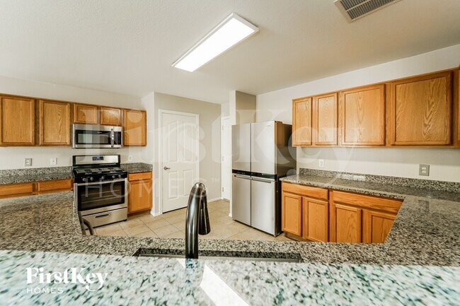 Foto del edificio - 1498 W Beantree Ln