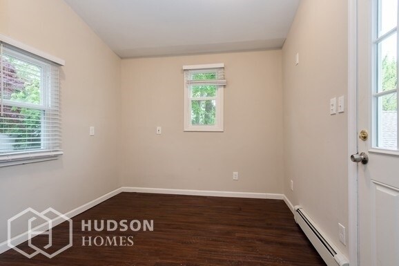 Building Photo - 83 E Forest Ave