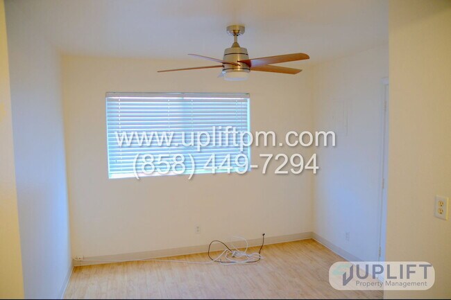 Foto del edificio - 3614 Ocean Front Walk