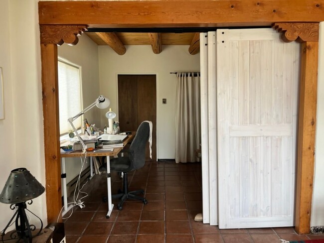 Foto del edificio - 128 Dona Ana Dr