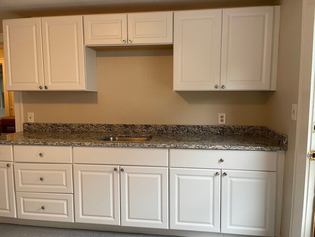 Foto del edificio - 73 Fuller St