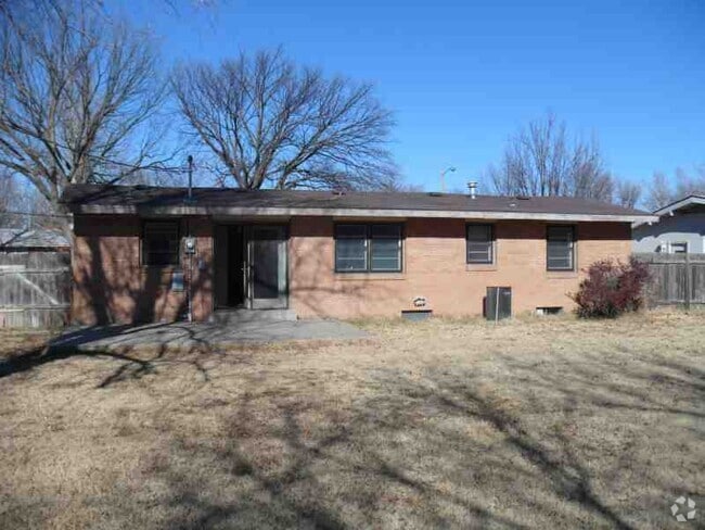 Building Photo - 301 W 27th Ave