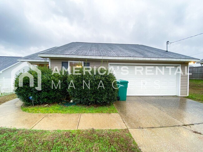 Foto del edificio - 15915 Lexie Dr