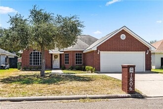 Building Photo - 1806 Lauren Ln