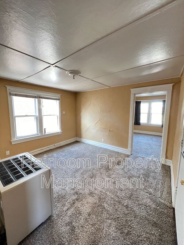 Primary Photo - 1826 Missouri Ave