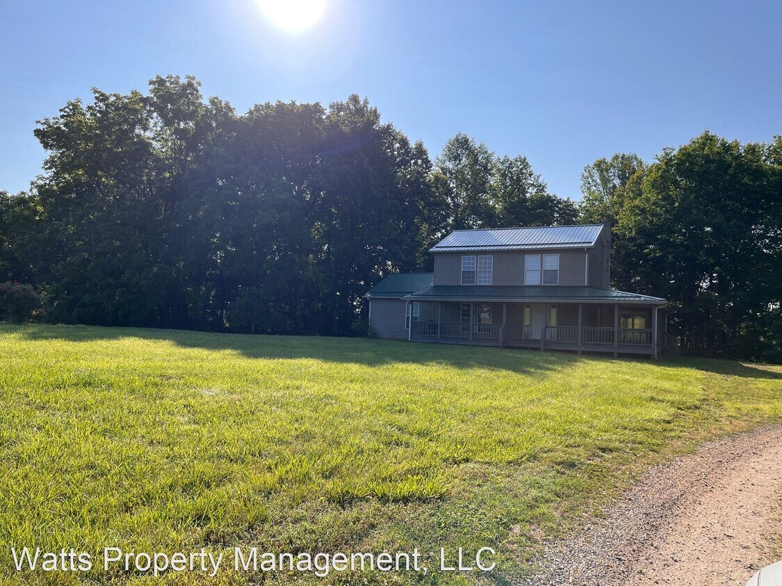 1426 Clays Ferry Rd, Gladys, VA 24554 House Rental in Gladys, VA