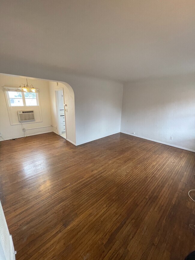 Foto del edificio - 2216 D St