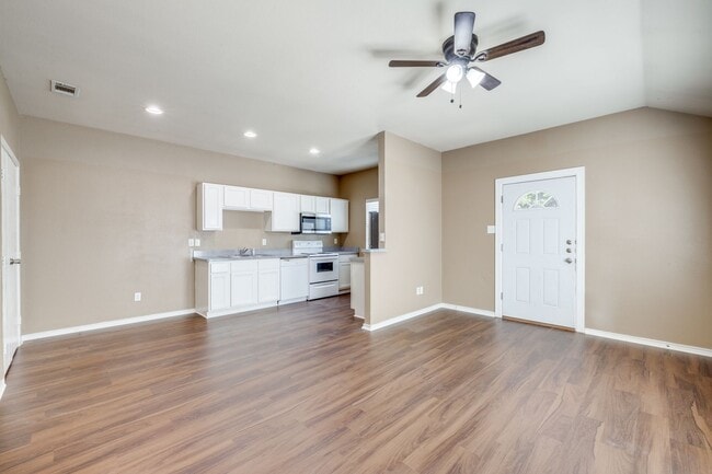 Photo - 3518 8th Ave Apartment