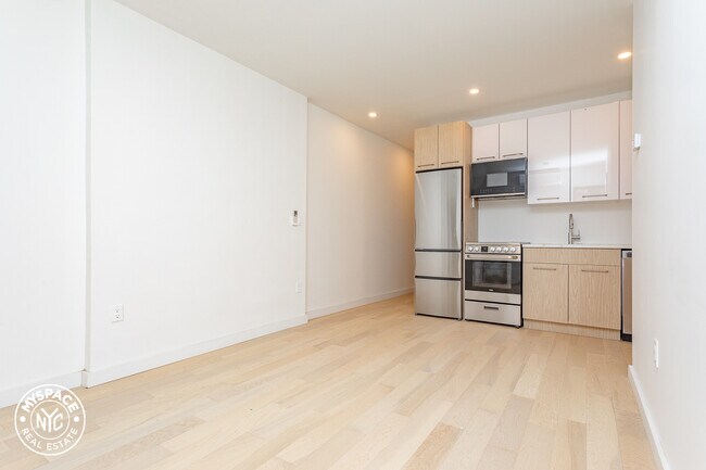 Building Photo - 419 Marcus Garvey Blvd