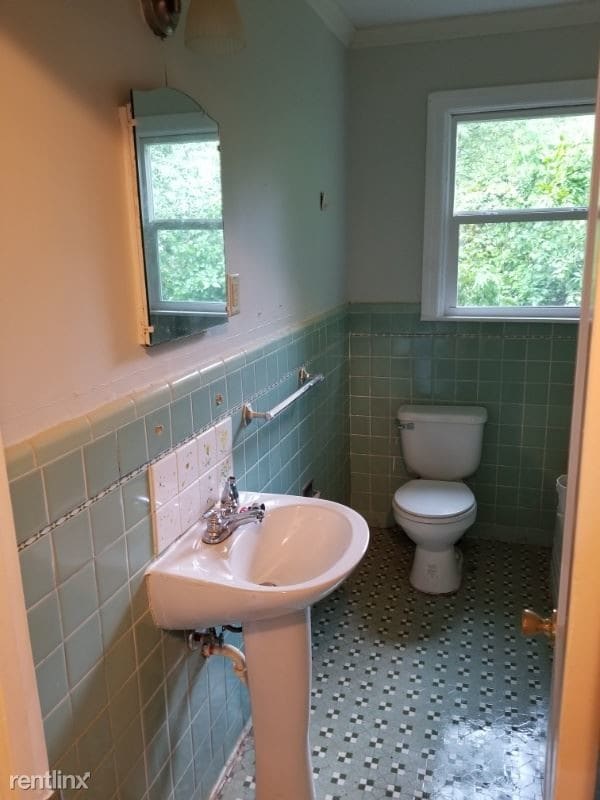 Building Photo - 2 br, 2 bath House - 734 S Dyer Circle