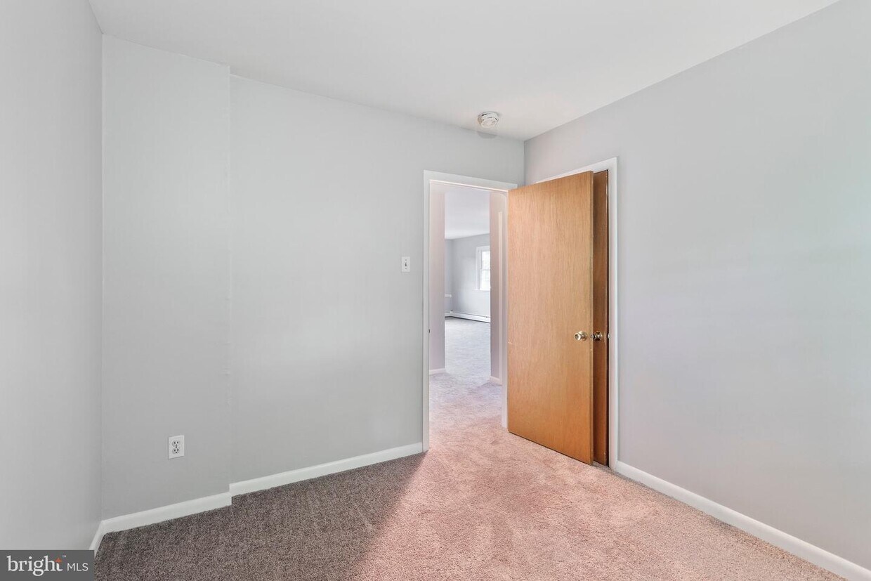 101 Harwicke Rd Unit APT, Springfield, PA 19064 Apartment for Rent in